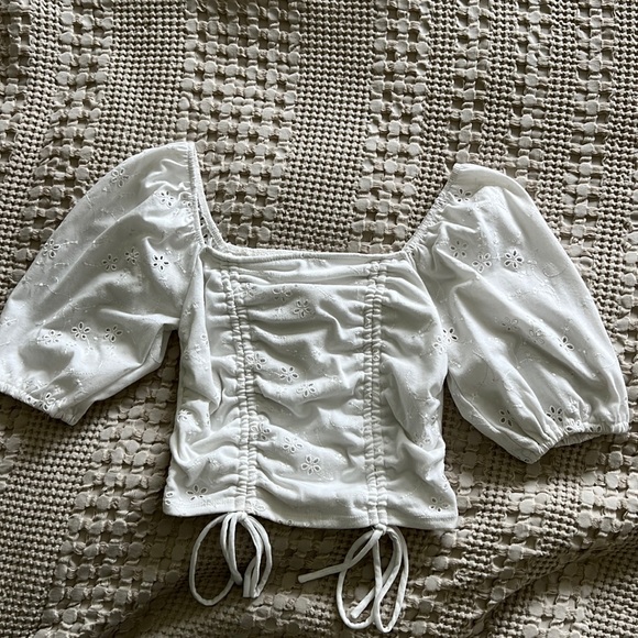 White eyelet peasant top - Picture 1 of 4